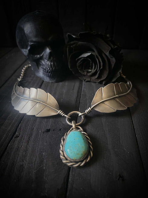 Detachable Leaf Choker